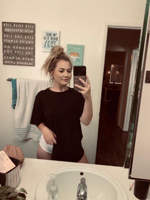 Hook up add me up on Snapchat (aeniola730)