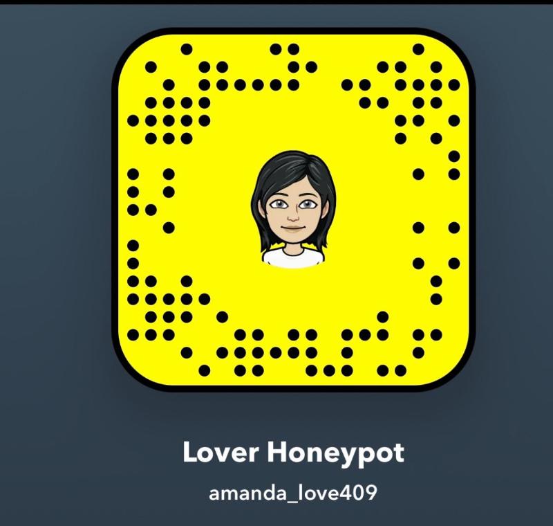 Female escort available 💦