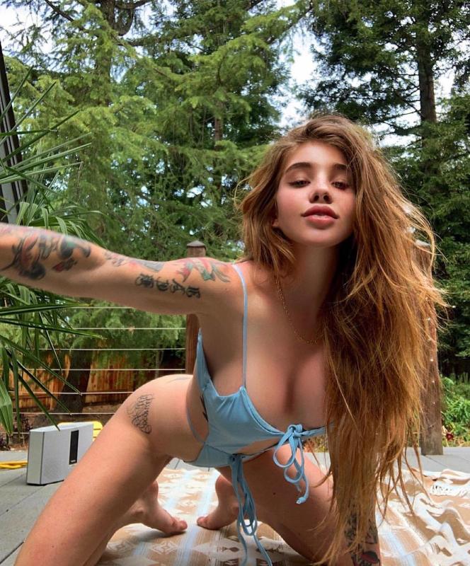 HOOKUP SEX 🍑🍆🍑🍆🍑🍆