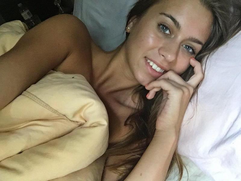 I’m ready and down to f*ck with different styles promise you gonna enjoy my serv