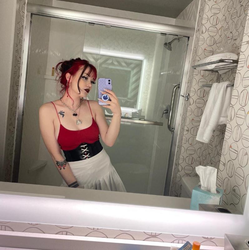 I OFFER ESCORT QUALITY SERVICE AT ALL LIMITS🍆🍆🍑💦