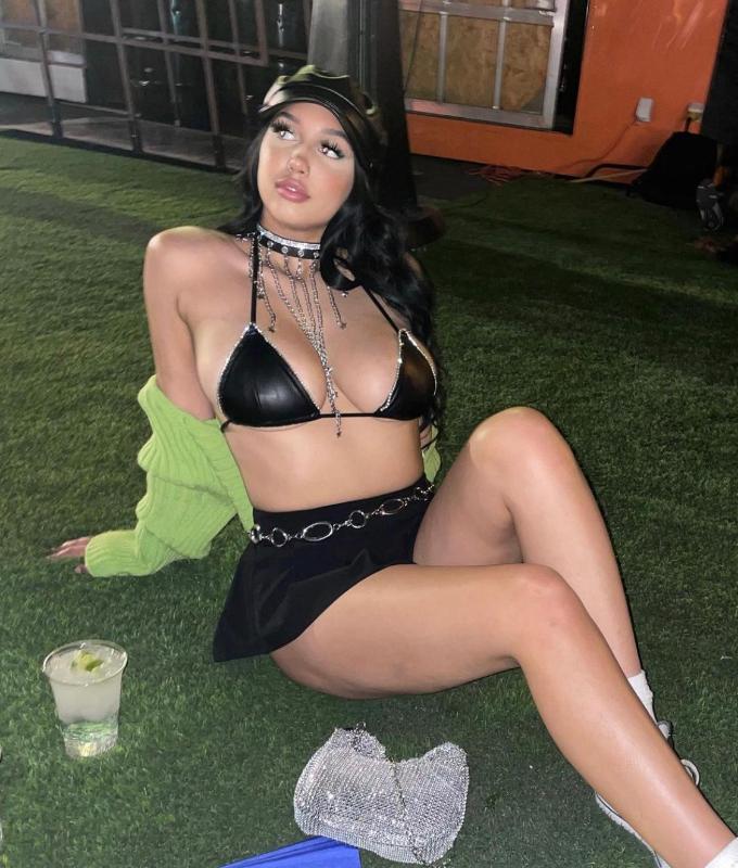 Let me make d bigdeal the regular, spice up yr sex life with a touch of intimacy