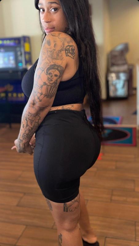 Available for sexy naughty and freaky hookups