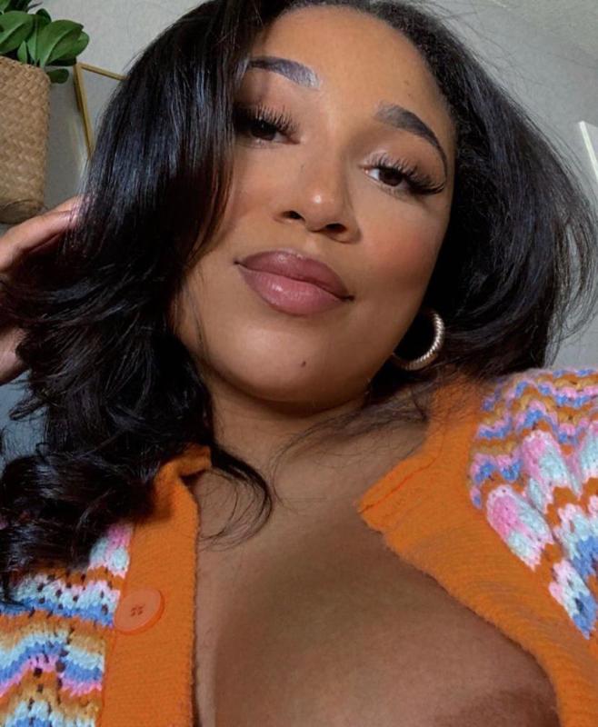 I’m here to ease your mind and watch me drain every bit of your CUM 😍😍