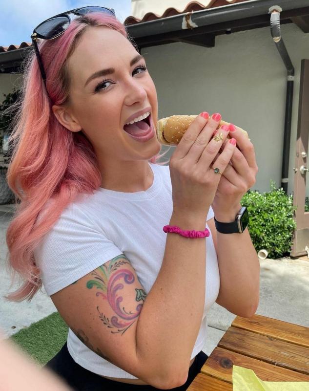 HOOKUP AND FUN 🍆🍑💦 SNAPCHAT @ calisusan21