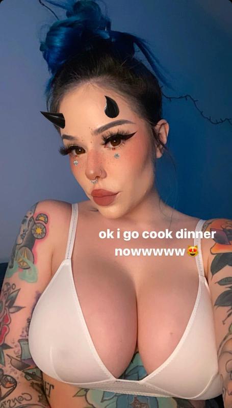 Are you down to fuck hmu on snap Triggers200 or 424-426-0191