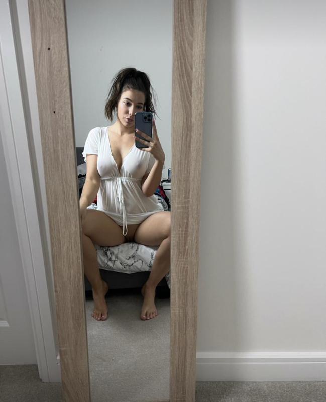 I’m always available for sex 👅💦🍆