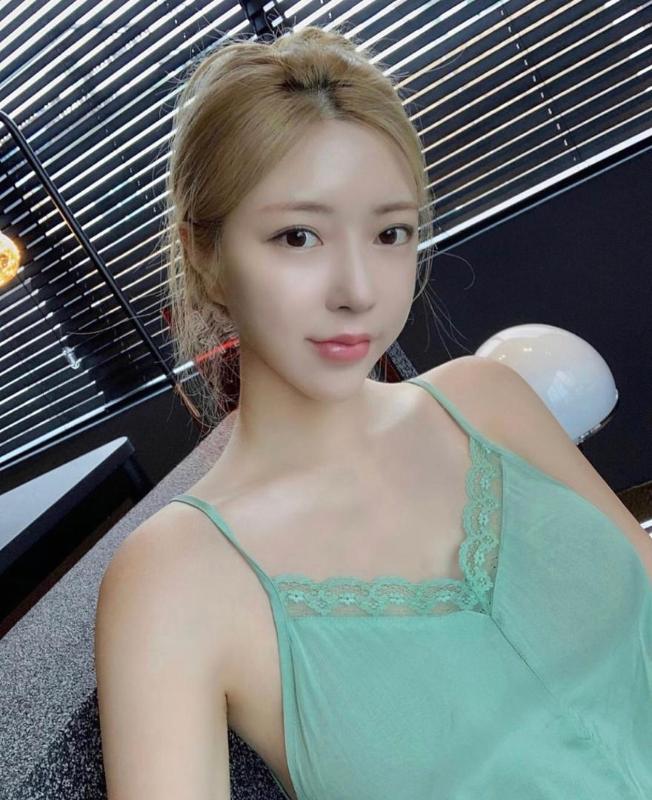 +13477815965 💯 Real & Ready Now 👅🍭 Naughty Fun 💋 My Place or Yours 😋