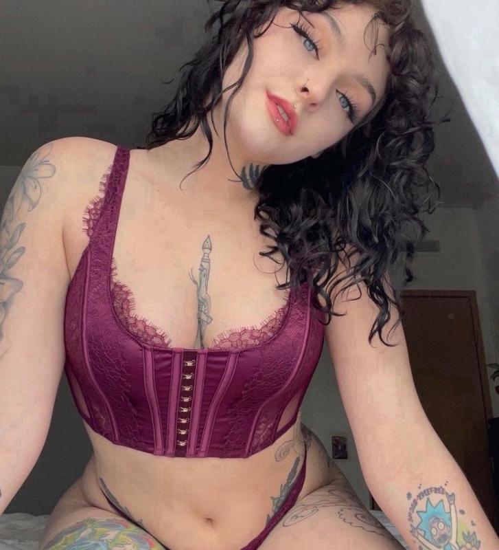 Hook up available 24/7🍆💦🍑