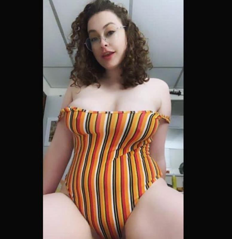 Hot 🥵 Sexy Ella 👅🌝💦🥵