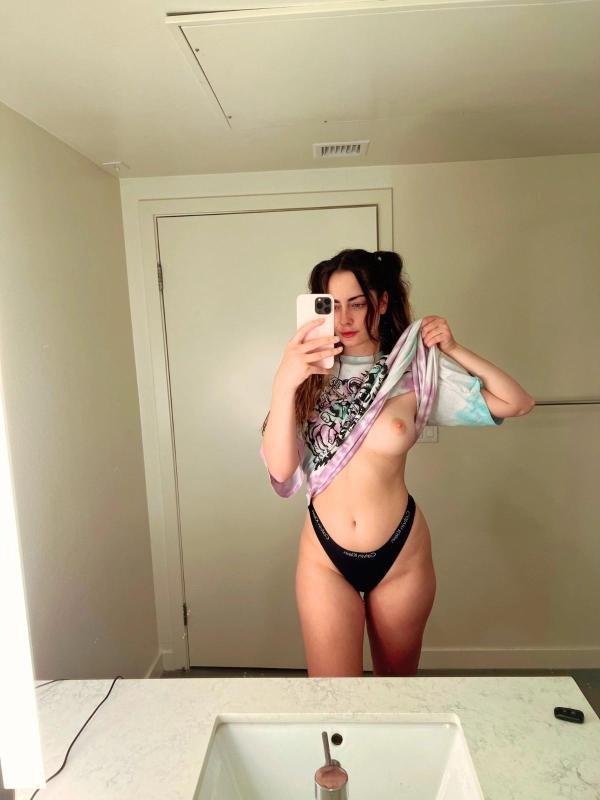 HMU Incall and Outcall Service 🍆🍑💦Text me (260) 307-5394 or snap👻san-anth