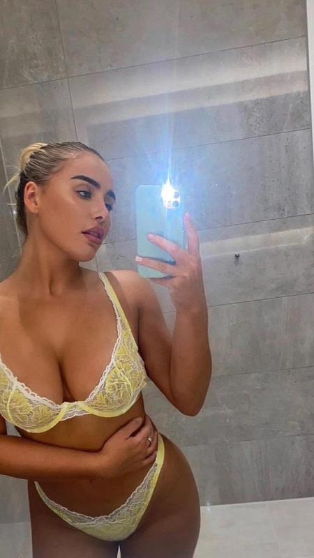 The New Sexy Sugar Girl🤤 in Town, I am available to fulfill your wildes 💕