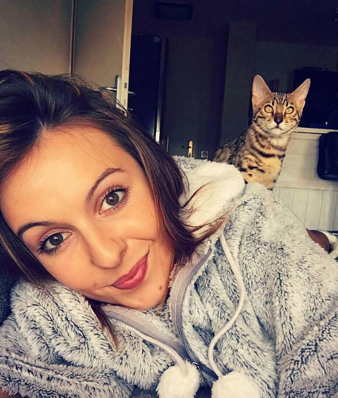 I’m available to hookup and fuck text me (619) 537-8185