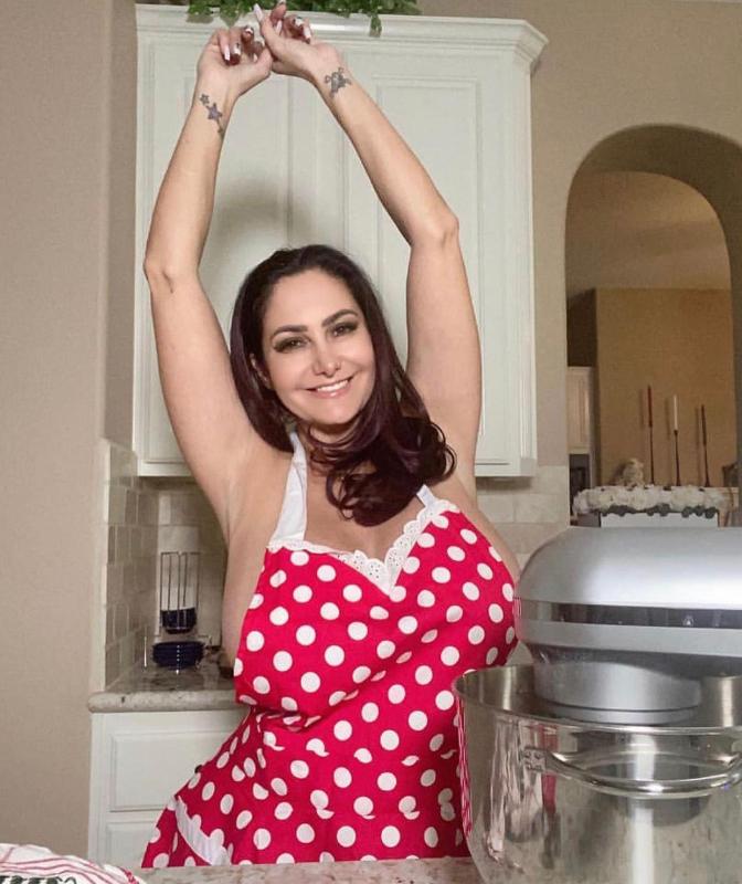 I’m available for hookup, incall and outcall service