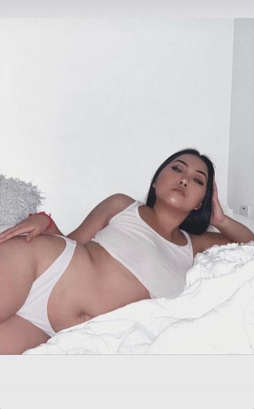 Asian pussy taste 👅 different 🥰😋