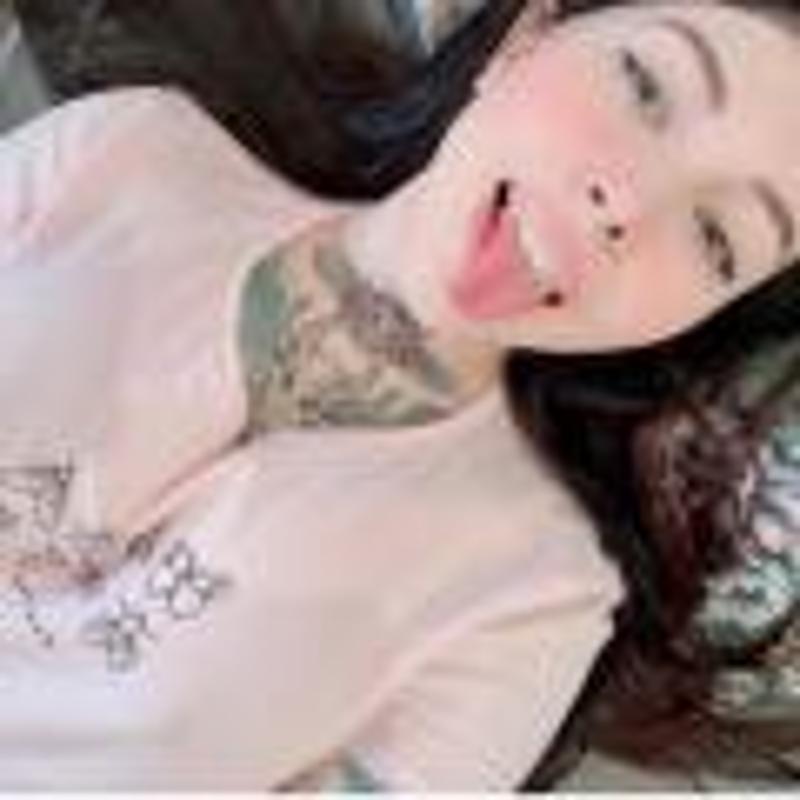 I’m ready to fuck HMU on Snapchat> Jmurray7747 or text me on 6027049773 💋🍆🍅👅