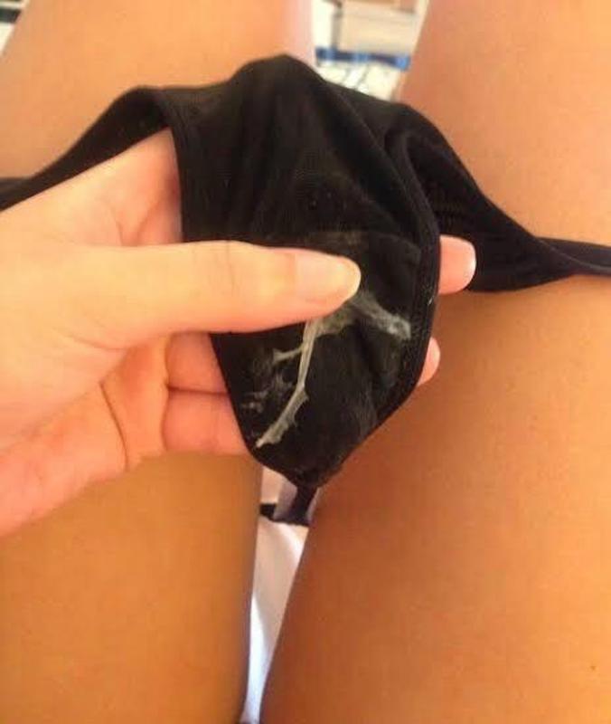 Available Hook up DM ! Serious people!!