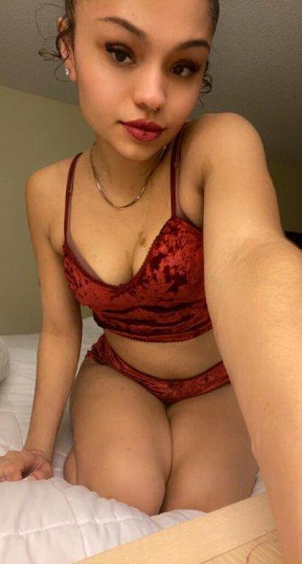 🍒💦come get cozy with me 🍒💦