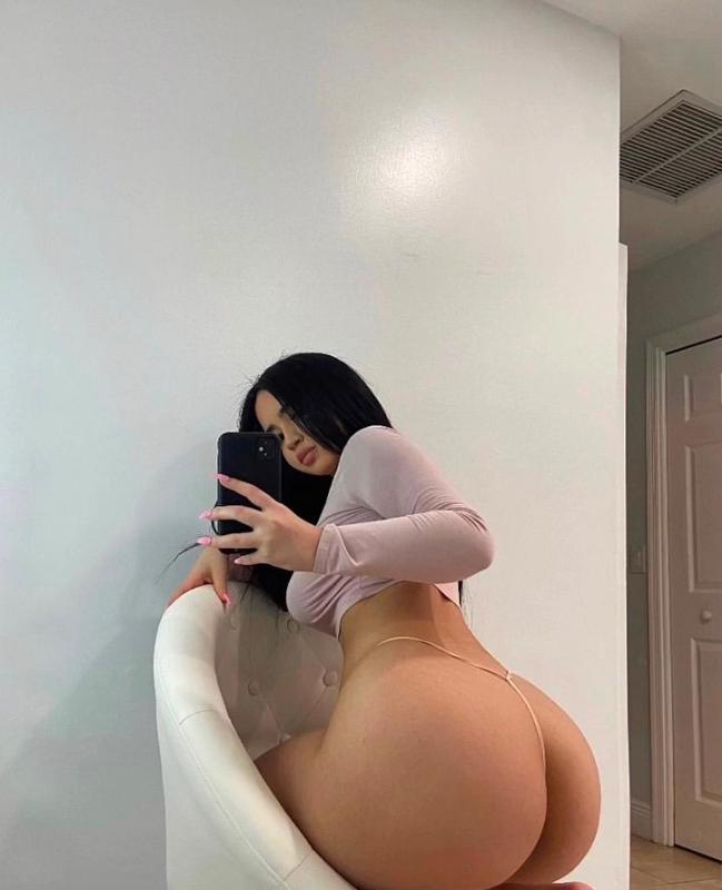 I’m available for full body massage and hookup sex 🍑🍆💦🍆🍑🍑