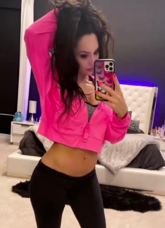 FOR ALL KIND OF SEX AND I NEED A BIG DICK INSIDE MY WET P**SY💦🍑🍆