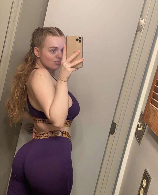 Escort ready to hookup