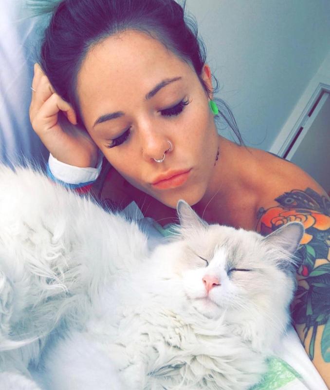 I’m available for hook up Snapchat:alessander2022