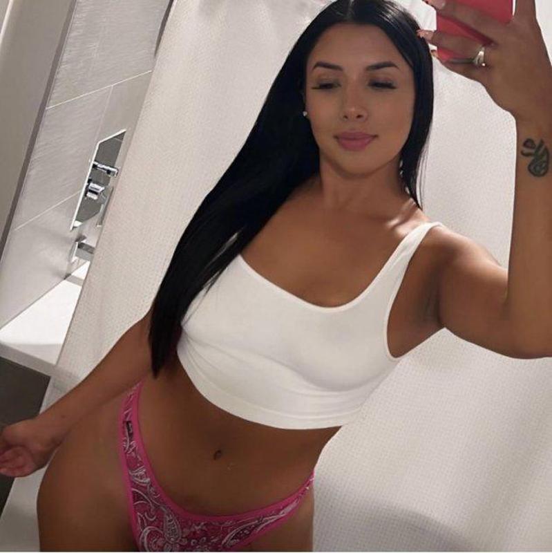 “ Upscale Latina beauty I Am available now