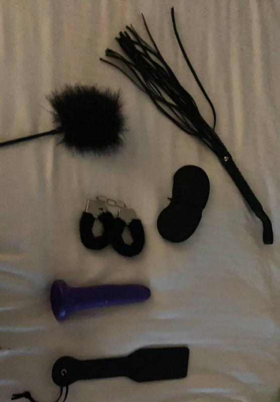 No GaG ReFlExTHROAT  DEMON CoMeFeEl ThEs3 ToNSiLlS