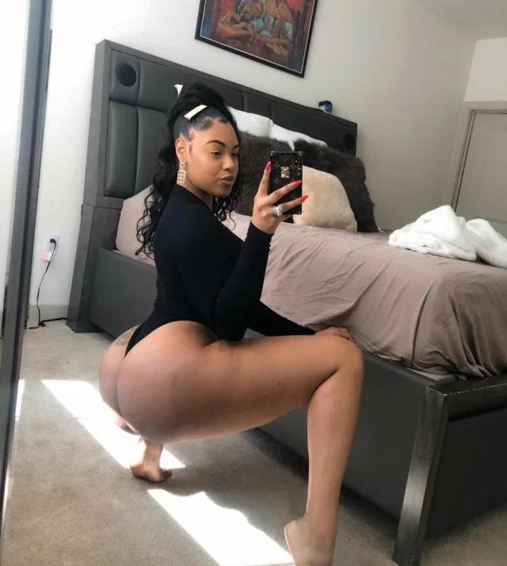 Am down here for hookup 💦💦💦💦