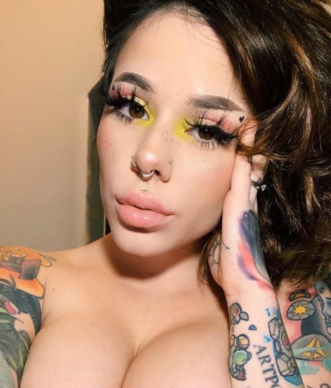 Escort available to hookup anytime 🍑🍆💦