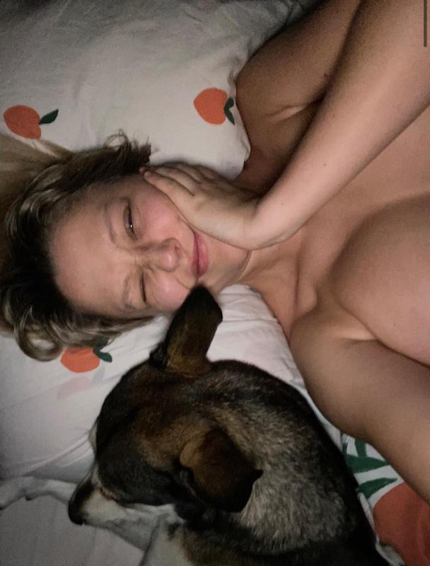 I’m available for outcall and incall.