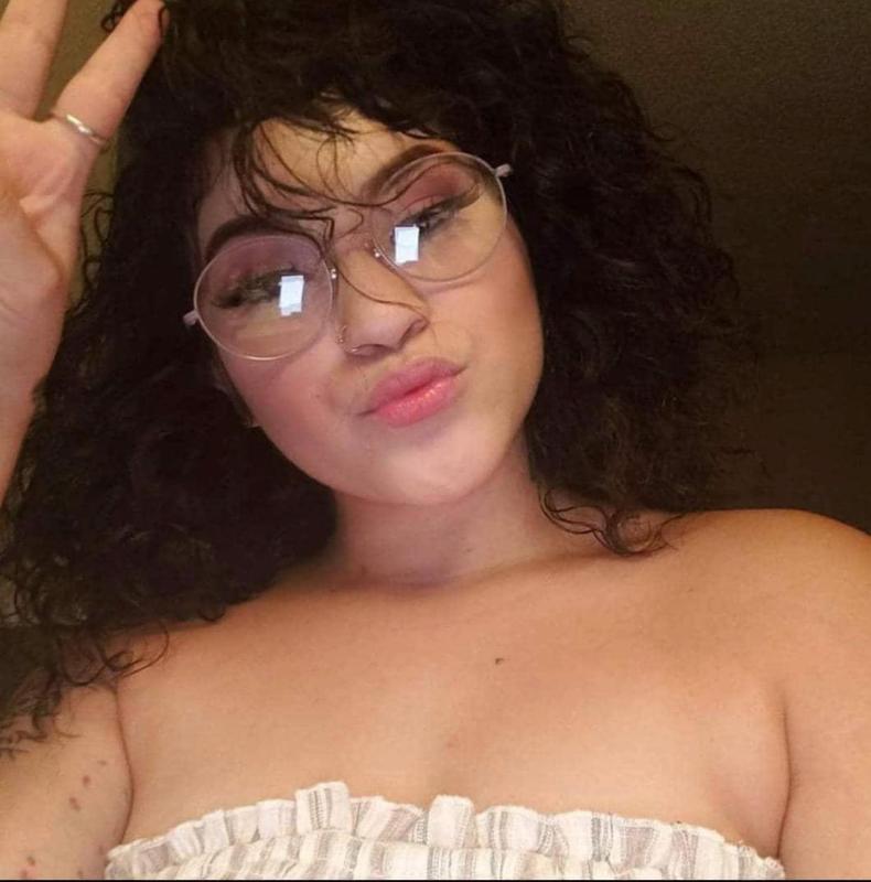 I’m down for hookup and hot 🥵 sex 🍆🍑💦