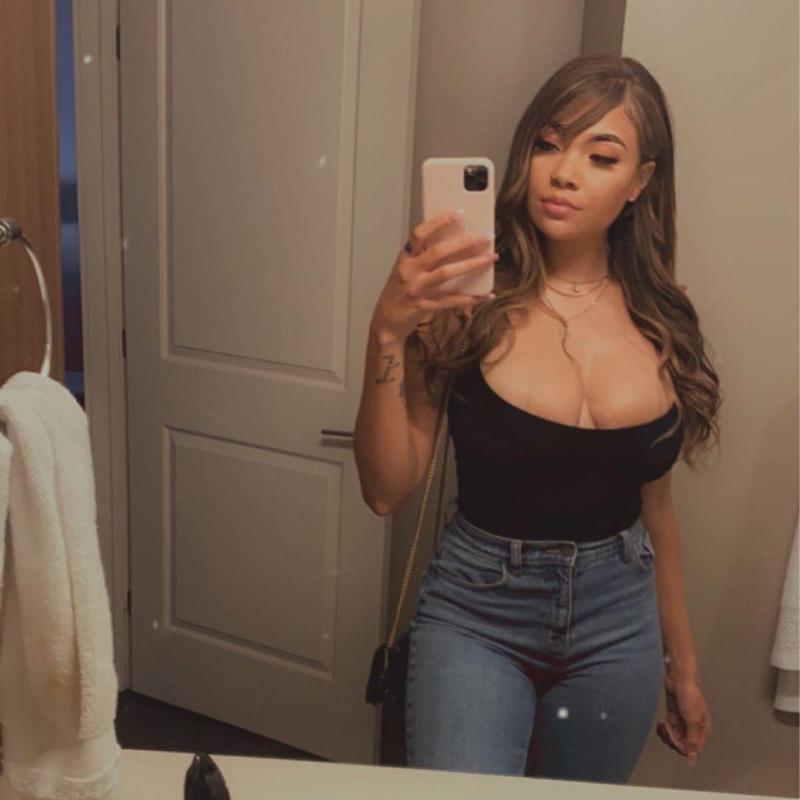 Sexy Linda Scott 😍😍😍😍