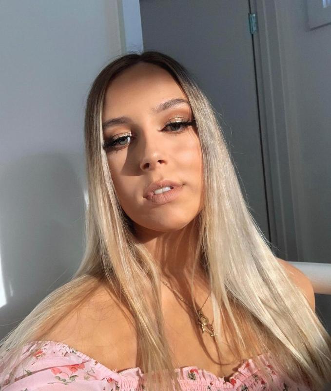 HMU for good sex 🍆🍑💦💧💕❤️😍🔥you never experience before in your life