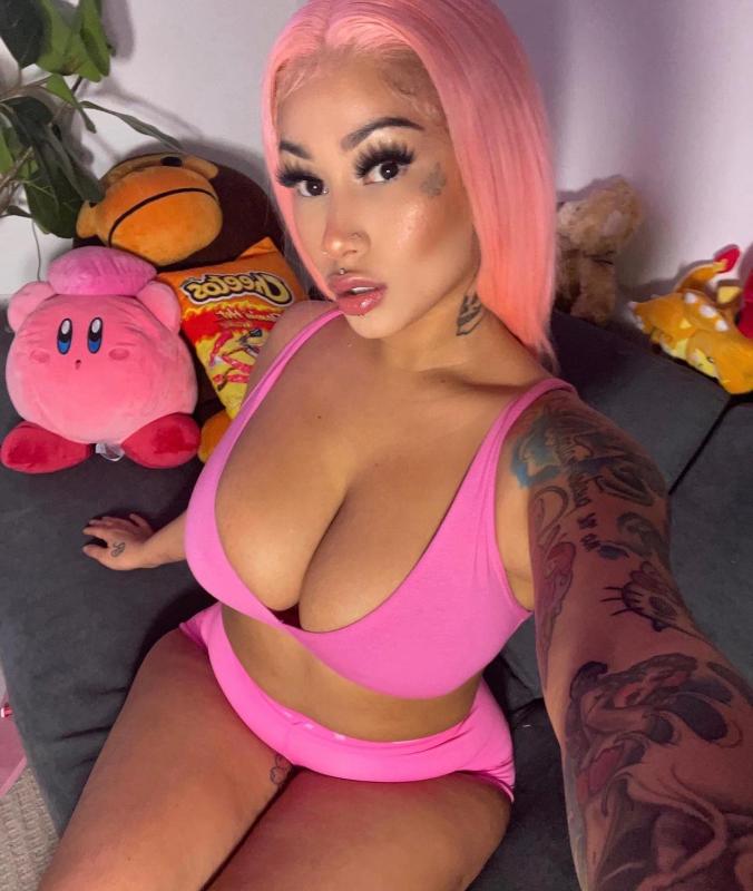 I AM AVAILABLE FOR HOOK UP 💕❤️😍😍🔥🎁