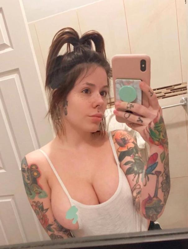 Wanna fuck!! (561) 412-5682