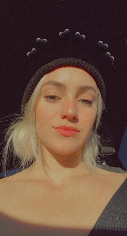 Naughty kenzie here to pleasure 🍑 🥵