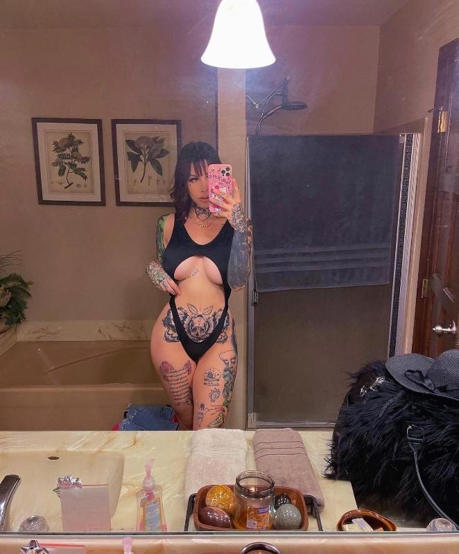 LETS FUCK🍆🍑💦 AND HAVE FUN 🤩 SNAPCHAT @fun_fun83