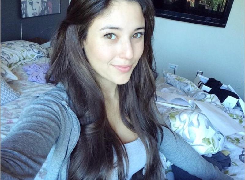 I’m ready and down to fuck with different ..promise you gonna enjoy my service