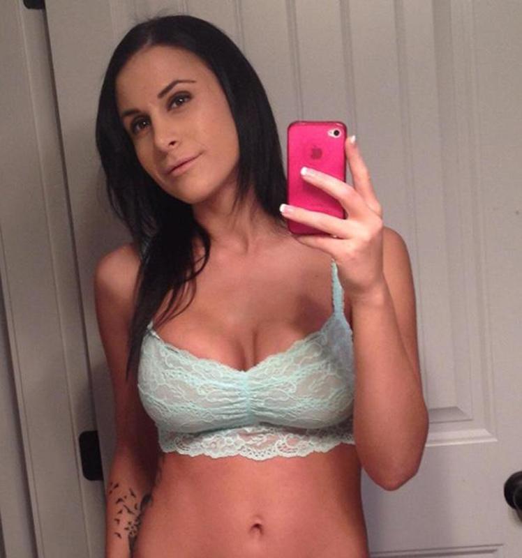 I’m Available for hookup 🥰❤️