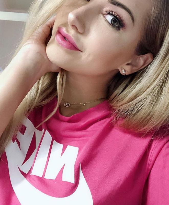 Benitta Jenny FUCK even better 😋😋 so what you waiting - text me NOW!