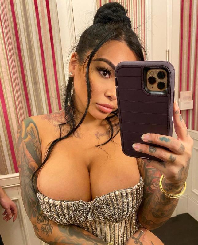 Am available day & night 💦 very horny Text me (352) 434-0938