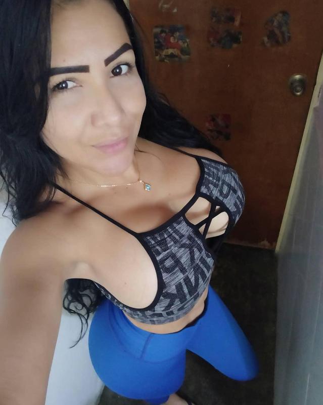 I'm available for Car dates, In Calls & Out calls service +1 (760) 383-6783