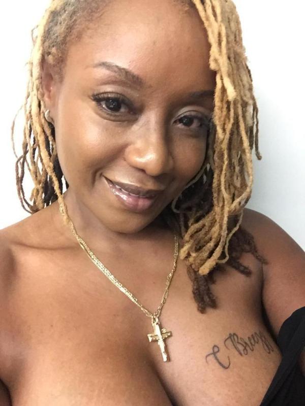 I’m Rachel Wanzama Polite sex and romantic asf got all sexual fantasies, fetish