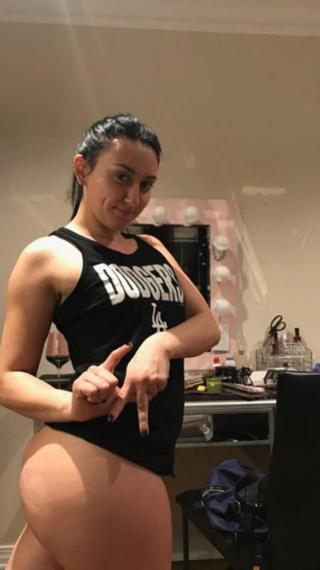 Escort (413) 853-0549