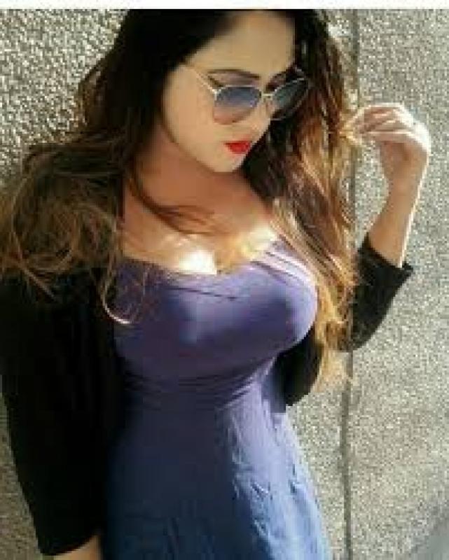 Call Girls iN Sarojini Nagar 9999810259 Escort Call Girls