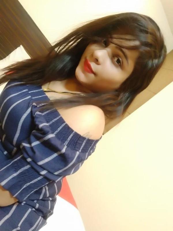 Escort~ Call Girl In Azadpur || 8743O68587|| Door Step Top Quality Escort Service Delhi NCR